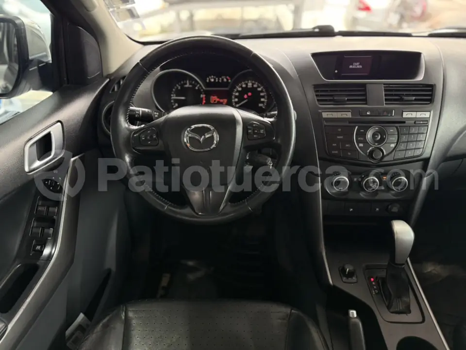 Foto 7 de Mazda BT-50 CD 4x4 Diesel