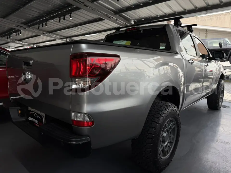 Foto 12 de Mazda BT-50 CD 4x4 Diesel