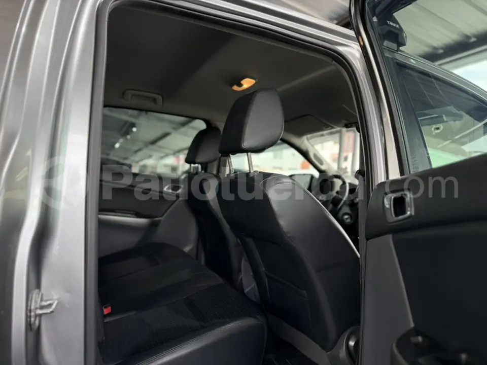 Foto 15 de Mazda BT-50 CD 4x4 Diesel