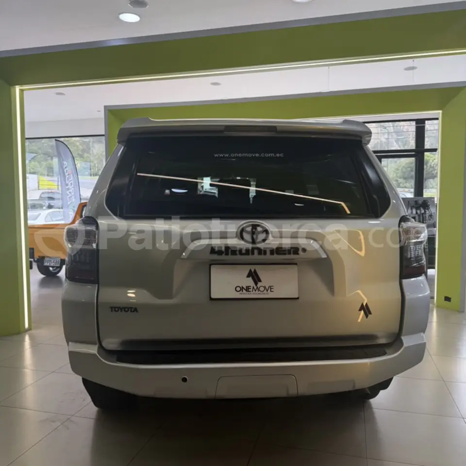 Foto 8 de Toyota 4Runner SR5