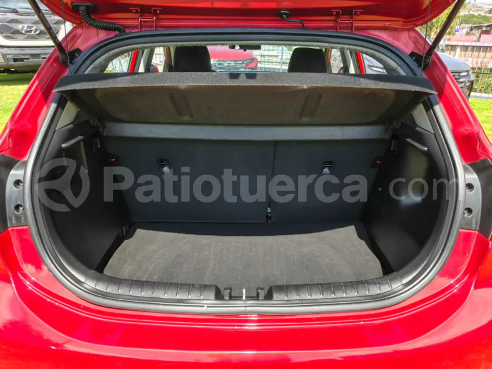 Foto 19 de Kia RIO LX