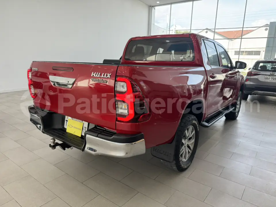 Foto 6 de Toyota Hilux SR AC CD