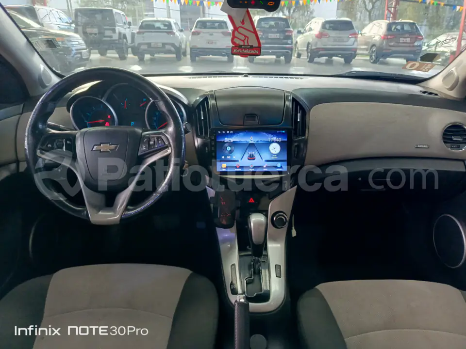 Foto 8 de Chevrolet Cruze LTZ