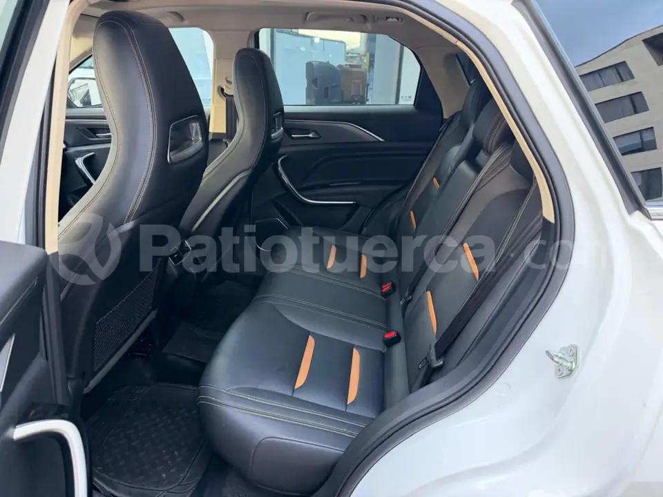 Foto 6 de Bestune T77 Pro Premium