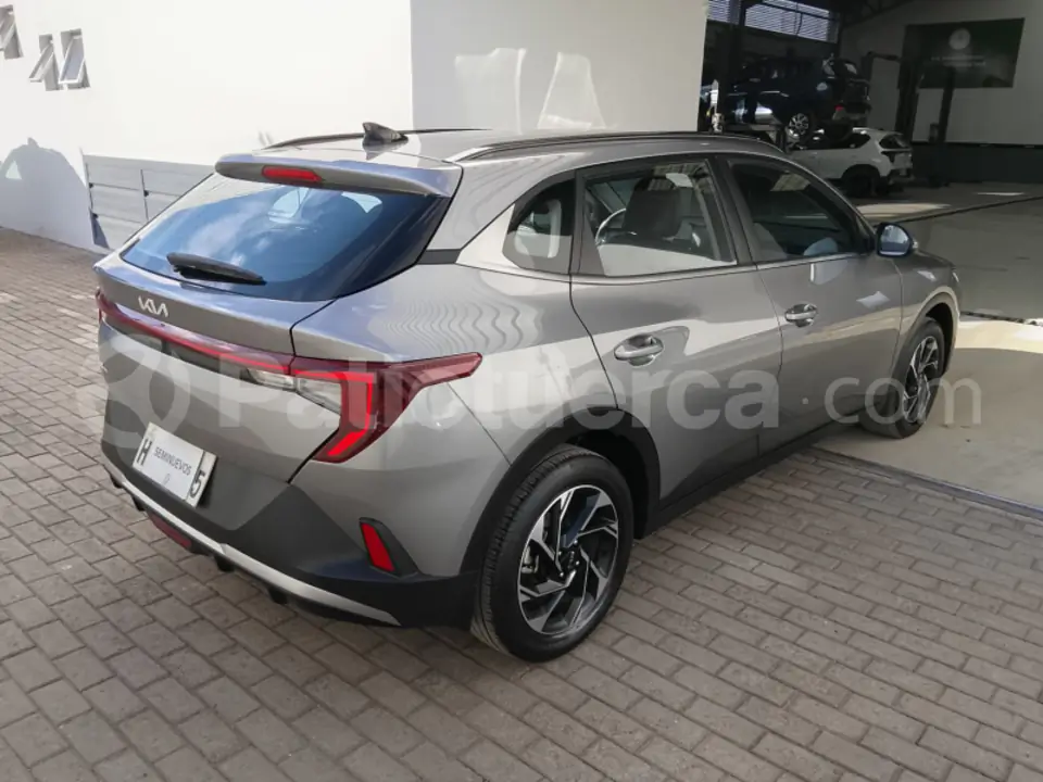 Foto 5 de Kia K3 CROSS
