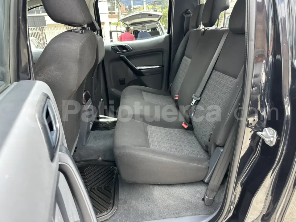 Foto 7 de Ford RANGER XLS