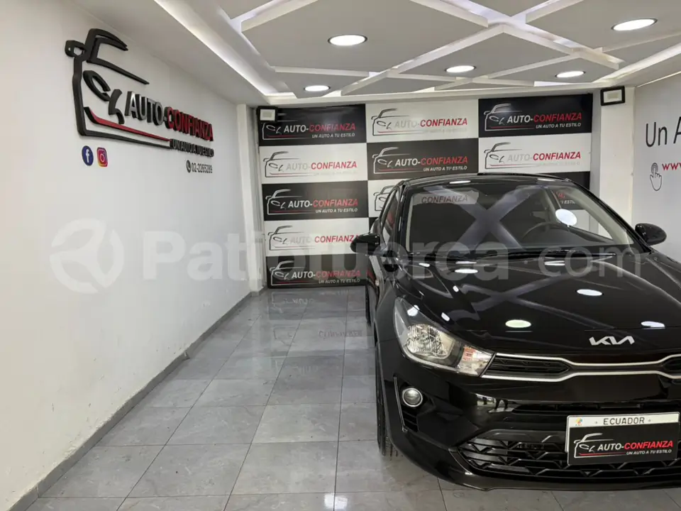 Foto 1 de Kia Rio LX AC