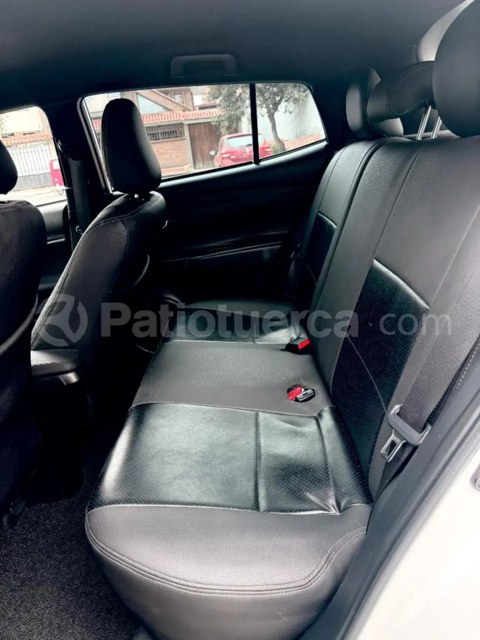 Foto 9 de Toyota Yaris