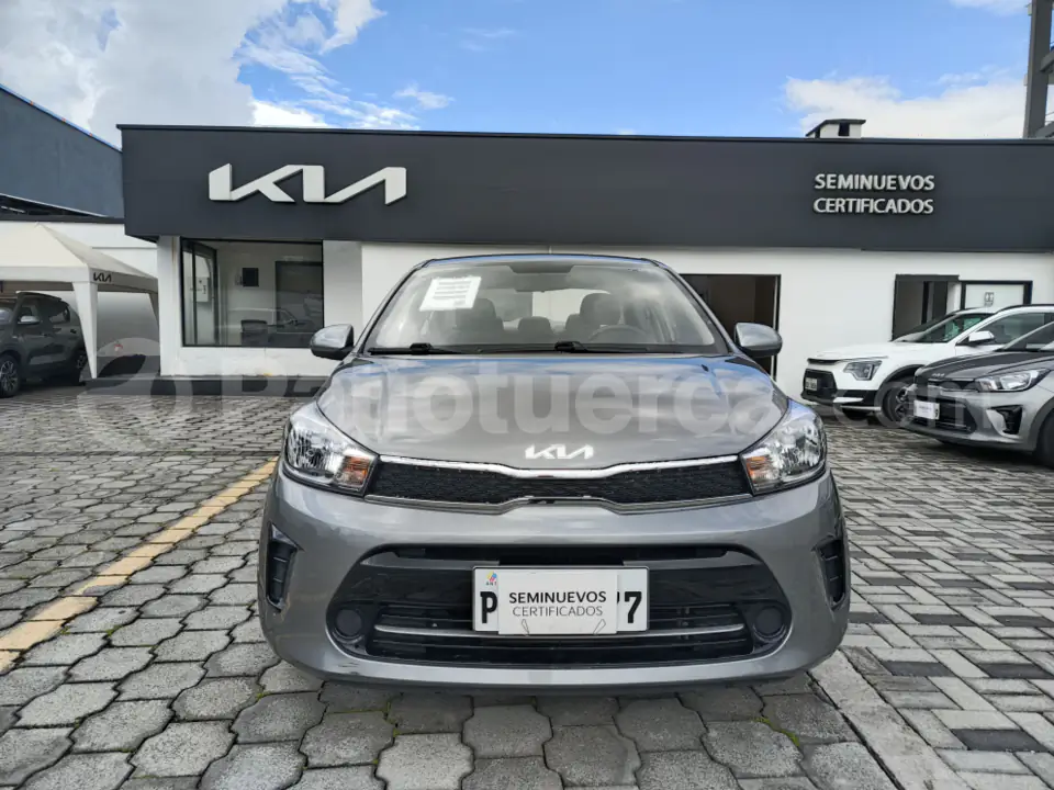 Foto 2 de Kia Soluto LX