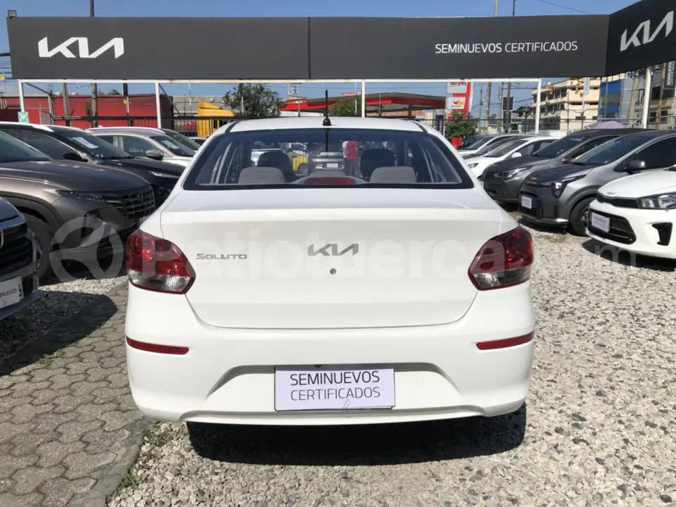 Foto 6 de Kia Soluto LX