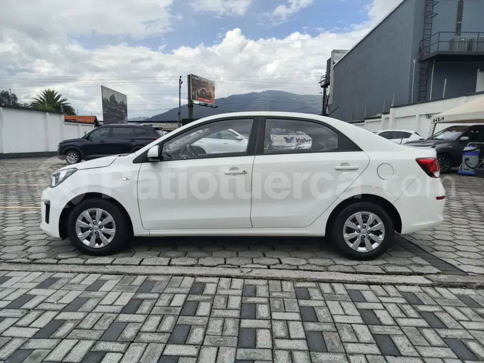 Foto 8 de Kia Soluto LX