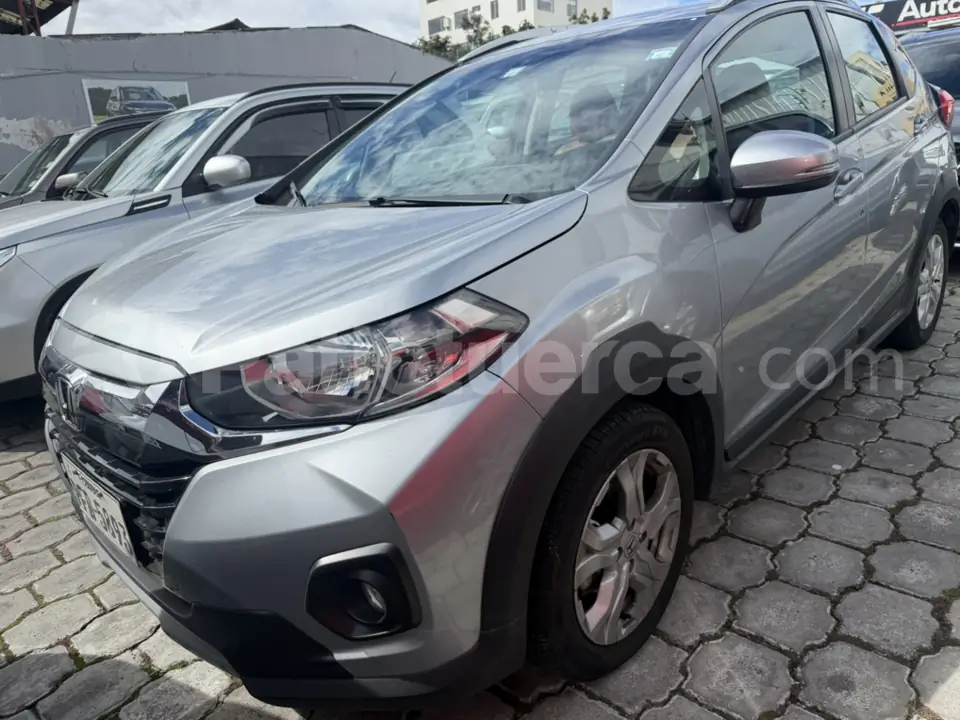 Foto 2 de Honda WR-V