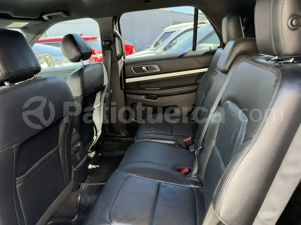 Foto 7 de Ford Explorer XLT