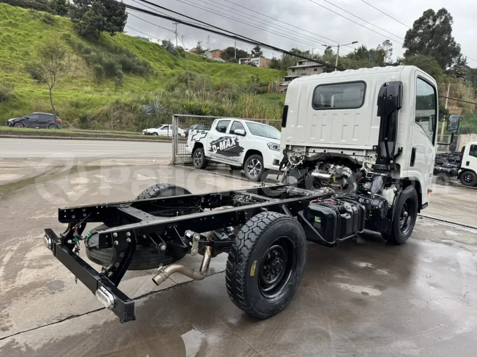 Foto 6 de Chevrolet NLR 511 EIV