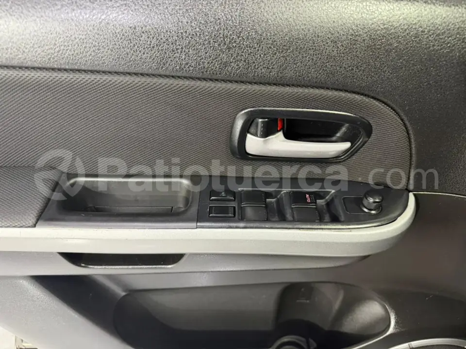 Foto 10 de Suzuki Grand Vitara SZ