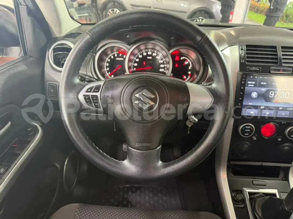 Foto 16 de Suzuki Grand Vitara SZ