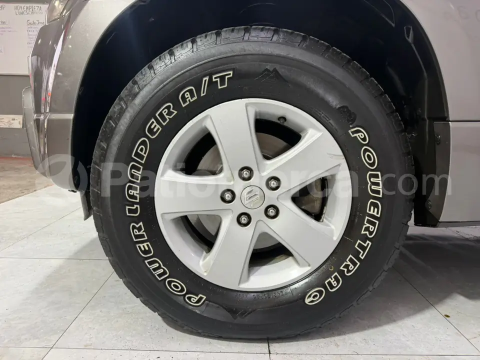 Foto 24 de Suzuki Grand Vitara SZ