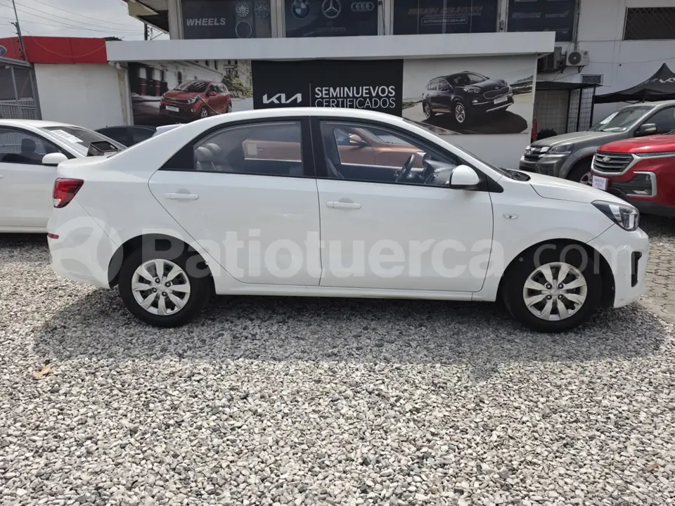 Foto 4 de Kia Soluto