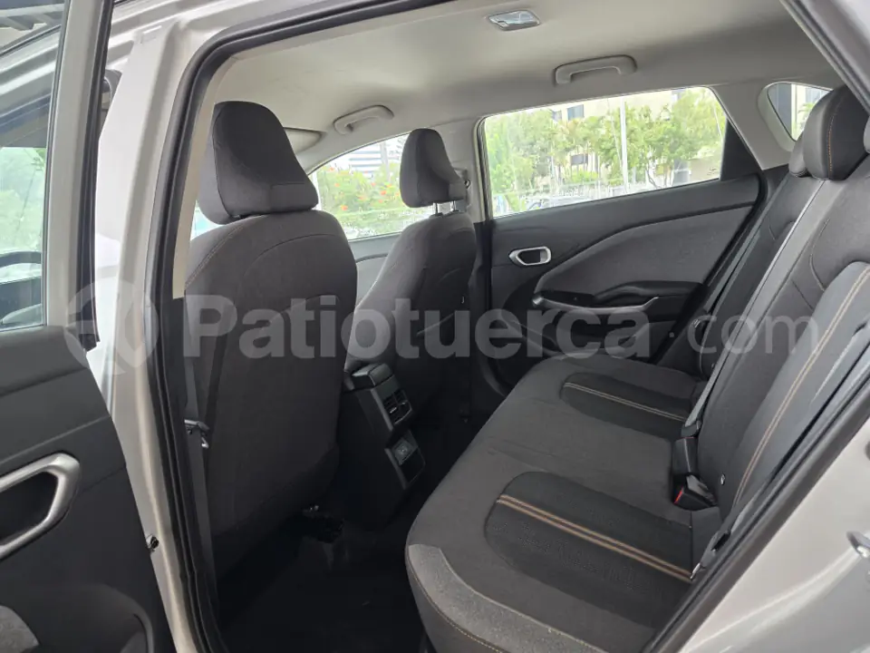 Foto 12 de Kia K3 CROSS