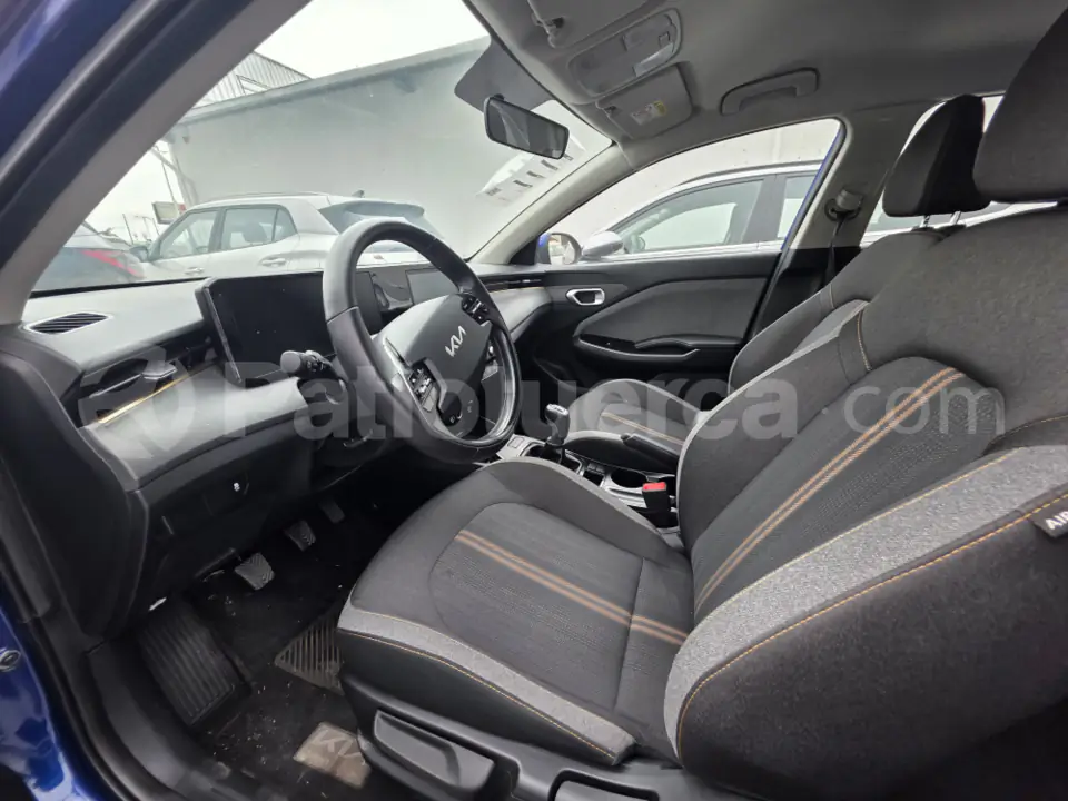 Foto 10 de Kia K3 CROSS