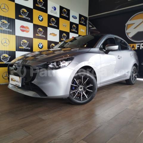 Mazda 2 2024