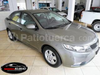 Kia Cerato Forte 2014
