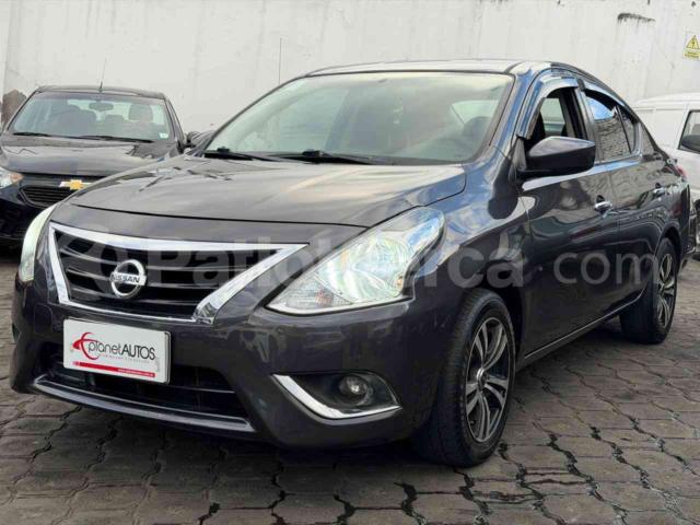 Nissan Versa 2018