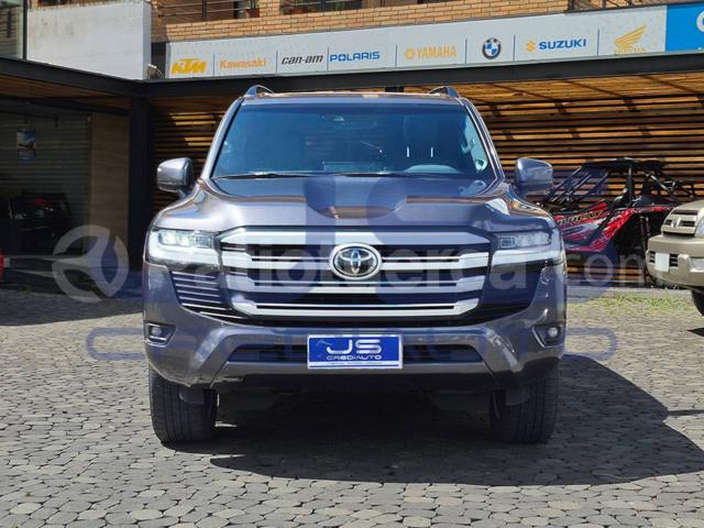 Toyota Land Cruiser 2024