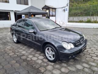 Mercedes Benz—™ C200 2002