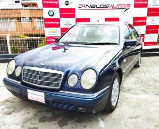 Mercedes Benz—™ E320 1999