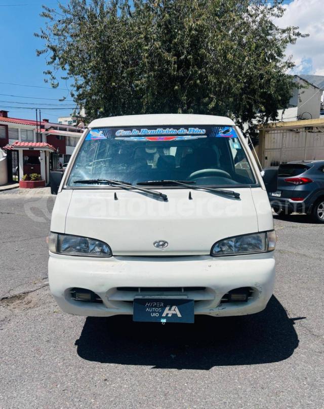 Hyundai H100 2001