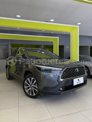 Toyota Corolla Cross High
