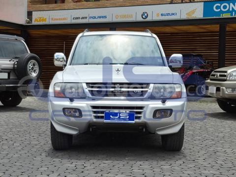 Mitsubishi Montero GLS 2002