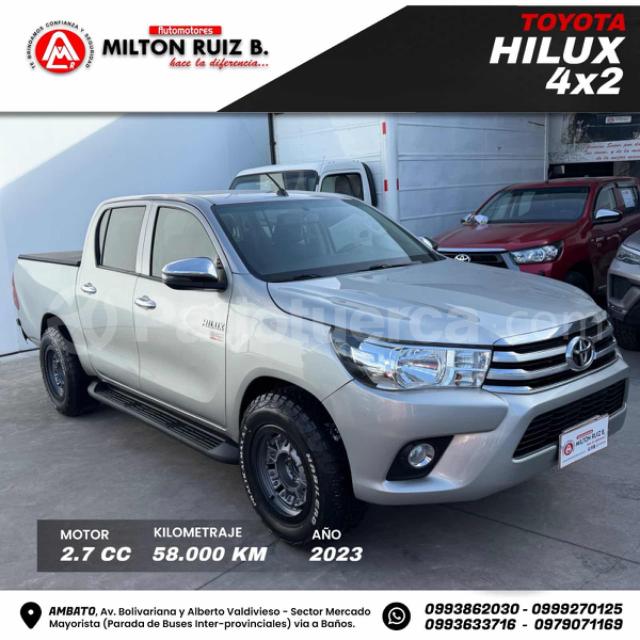 Toyota Hilux CD 4x2 2023