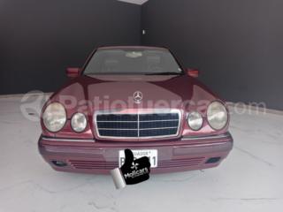 Mercedes Benz—™ E230 1996