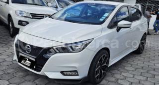 Nissan VERSA ADVANCE 2020