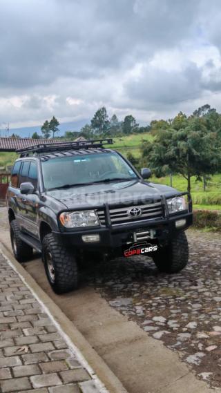 Toyota Land Cruiser 100 2006