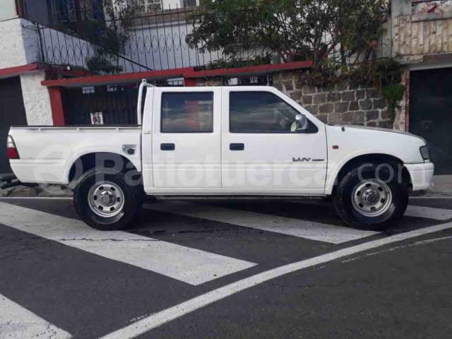 Chevrolet LUV V6 CD 2002