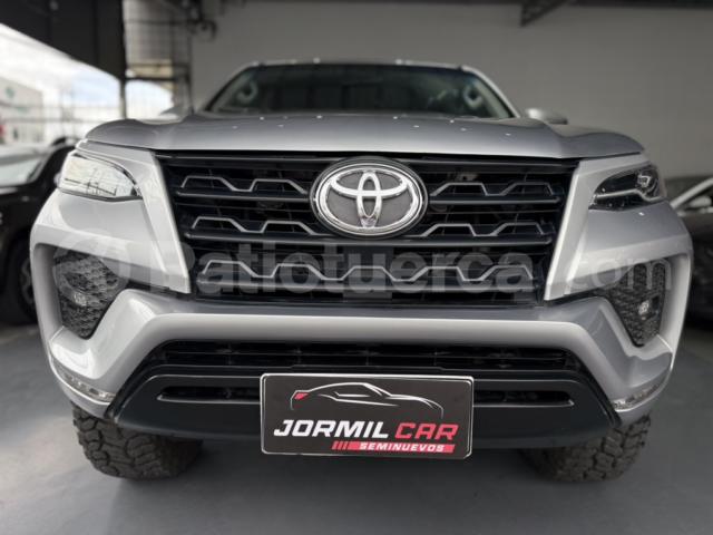 Toyota Fortuner 2022