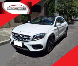 Mercedes Benz GLA 250 4 MATIC