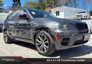 BMW X5 4.4i 2011