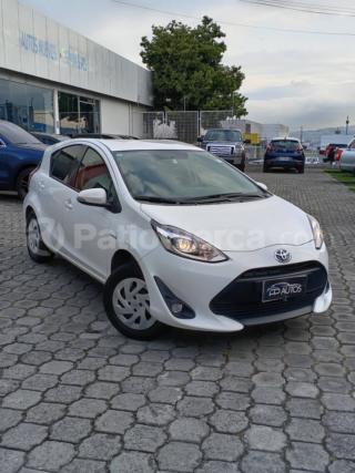 Toyota Prius C Sport