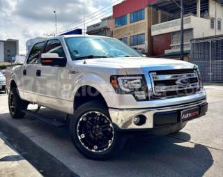 Ford F150 DC 4X2
