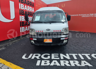 Kia Pregio