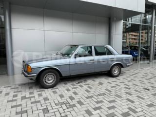 Mercedes Benz 280E