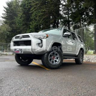 Toyota 4Runner SR5