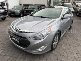 Hyundai Sonata Fe