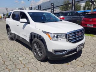 GMC Acadia SLT