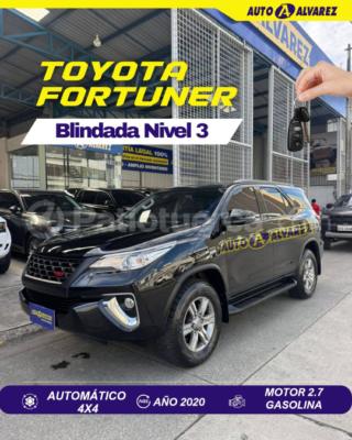 Toyota Fortuner 2.7