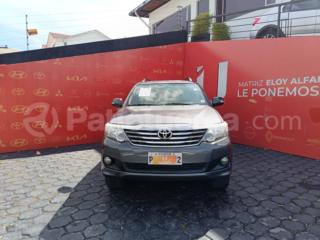 Toyota Fortuner 2.7